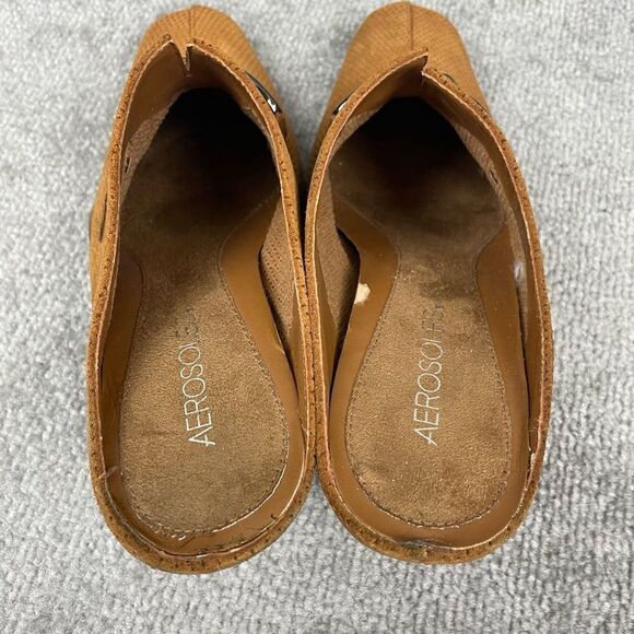 Aerosoles Women’s 8B Tan Suede Ankle Booties Slip on Closed Square Toe Buckle - Picture 4 of 7